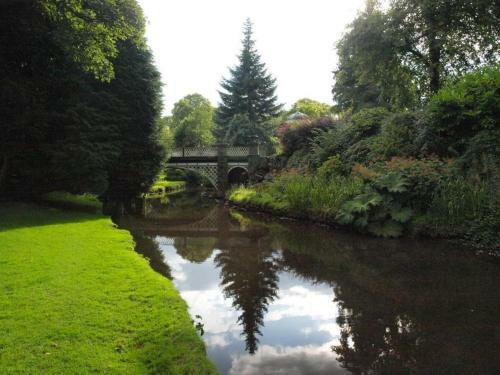 Hargate Hall - Hardwick