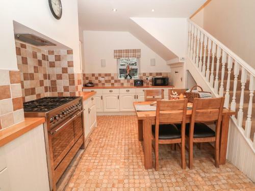 Laburnum Cottage