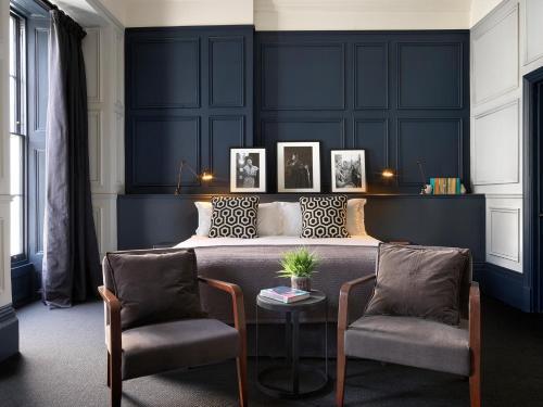 Cult Hotels The George Cheltenham