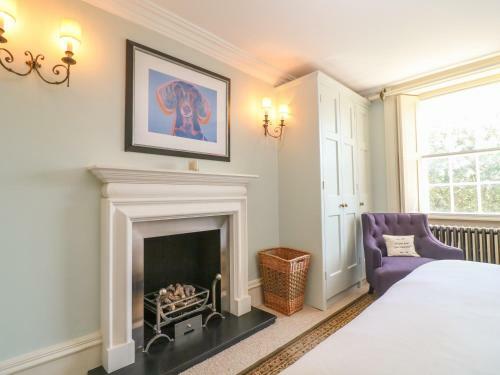 4 Maidens Row