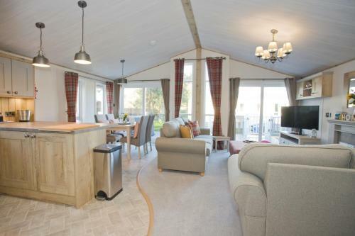 6 Berth Luxury Lodge In Christchurch Dorset