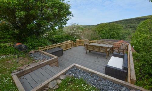 Berry Cottage Croyde | 4 Bedrooms / Sleeps 7-9 / Dog Friendly