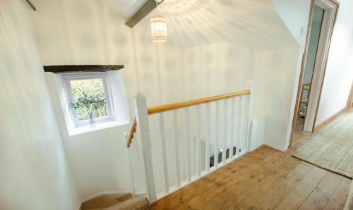 Berry Cottage Croyde | 4 Bedrooms / Sleeps 7-9 / Dog Friendly