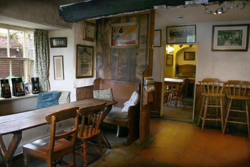 Posada The Butterleigh Inn