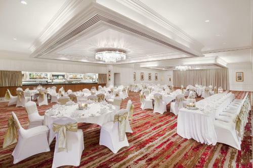 Hotel Jurys Inn Aberdeen Airport