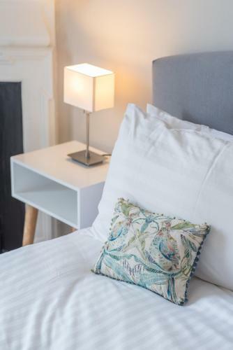 Bruntsfield Place - Beautiful 2 Bed Apartment With Spectacular Views!