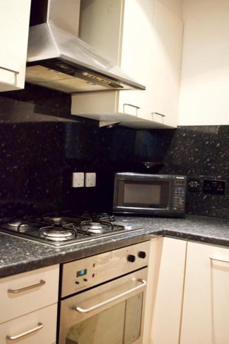 Bright Apartment On The Grassmarket Sleeps 2