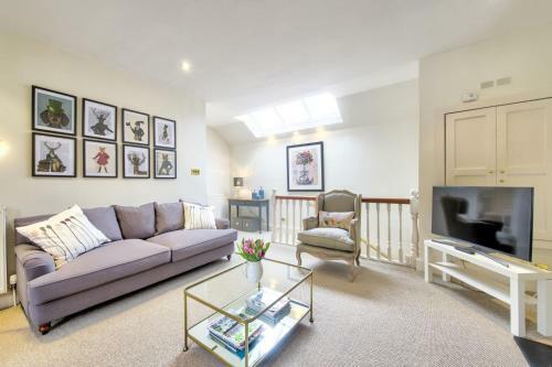 Altido Luxury City Centre Mews House