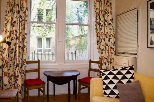 Apartamento Charismatic Central 3 Bed Next To Leafy Meadows
