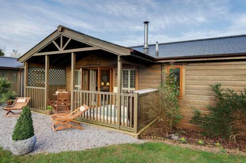 Heron Lodge, South View Lodges