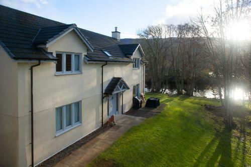 Apartamento Loch Ness Abbey Cottages