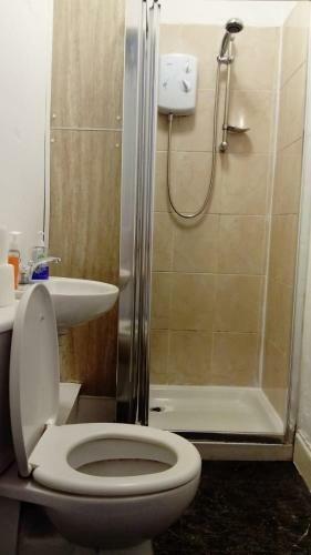 Bed & Breakfast Renfrew Rooms At City Centre
