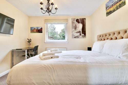 Westend Luxury Apartment