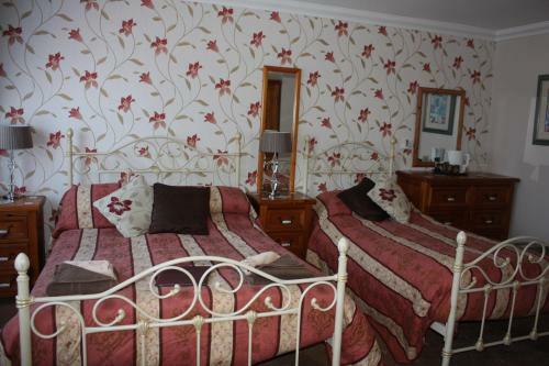 Hostal Barons Court