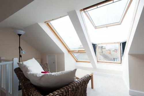Lighthouse View 2 Bed Duplex Penthouse Apartment