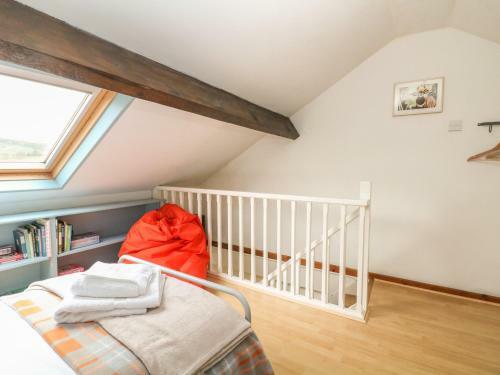 7 Bank Cottages, High Peak