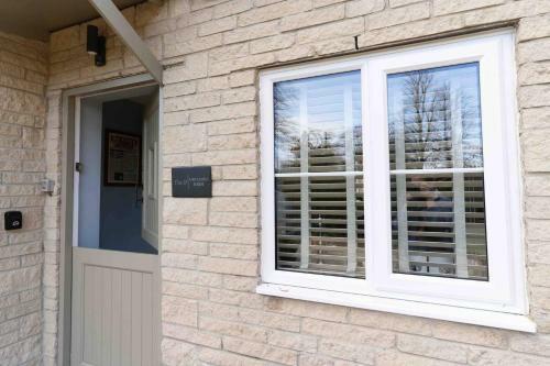 Impeccable 2-bed Apartment In Chipping Norton