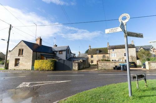 Impeccable 2-bed Apartment In Chipping Norton