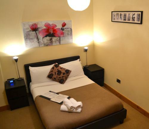 Hostal Bridge View Guest House