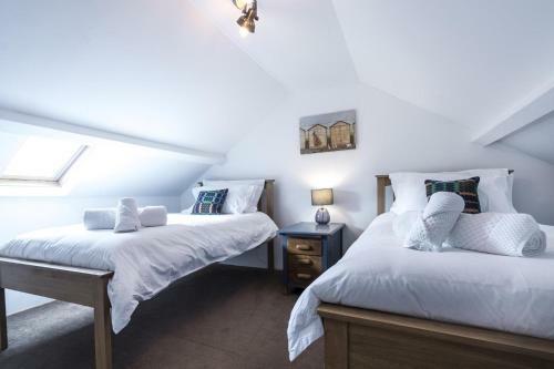 Foxglove - Luxurious Barn Conversion - Blossom Farm