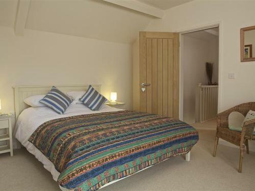1 The Coach House