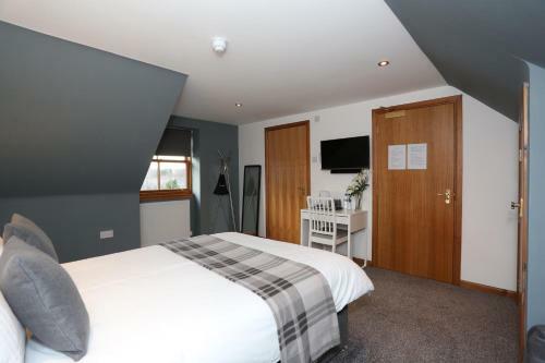 The Square Hotel