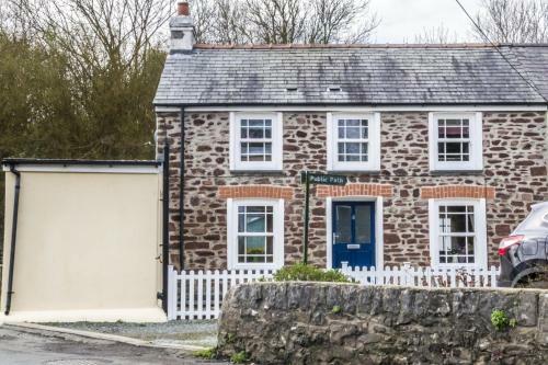 Chapel View - Guilford Bridge- 2 Bed Cottage - Llangwm
