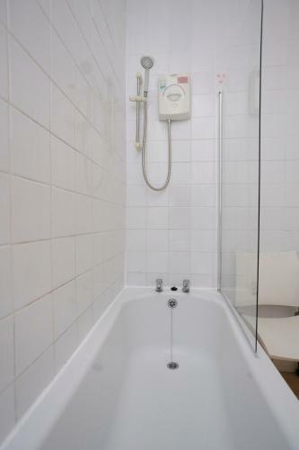 St James Luxury Apartment