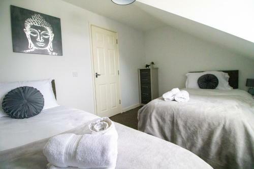 Apartamento Spacious Contractors House & Private Parking By Comfyworkers