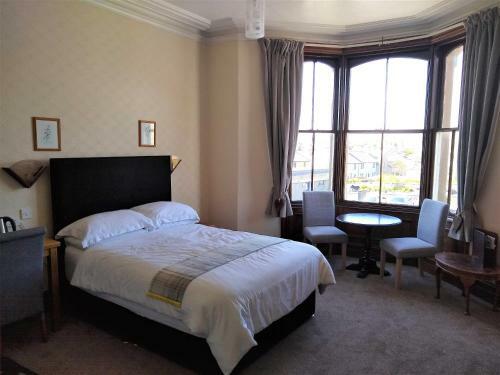 Hostal Solheim And Carradale Guest Houses