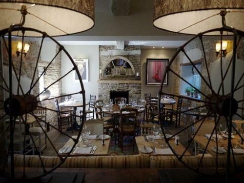 Posada The Plough Inn