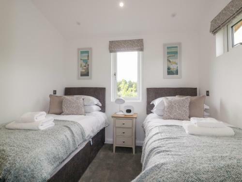 7 Meadow Retreat