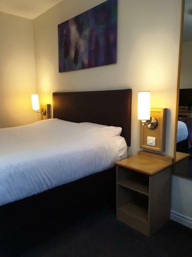 Hotel Stables Inn, Aintree