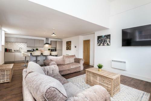 Prestige Stay Aparthotel - Cavern Quarter Party Apartments