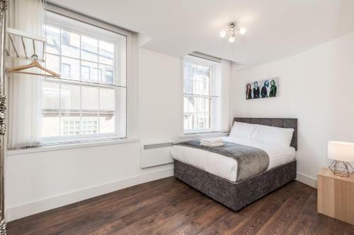 Prestige Stay Aparthotel - Cavern Quarter Party Apartments