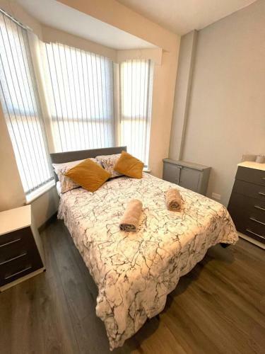 Stunning 4-bed House In Liverpool L15