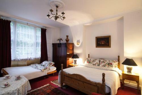 Dawson Place, Juliette's Bed And Breakfast