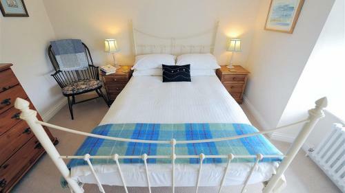 Half Moon Cottage