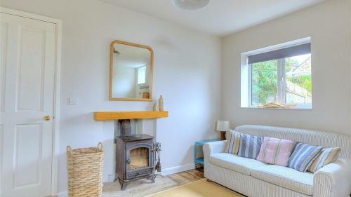 Coram Cottage