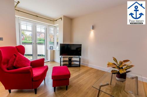 Luxury Apartment W Big Balcony Maidenhead