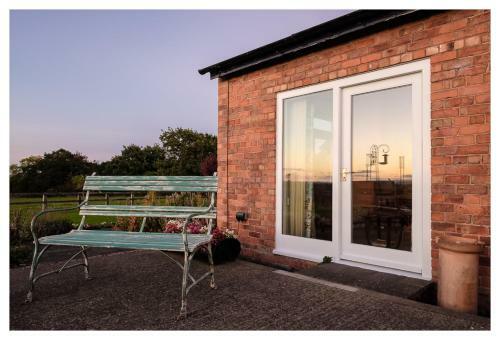 Bed & Breakfast Higher Farm