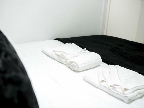 Apartamento Ideally Situated Cosy Studio With Parking And Garden