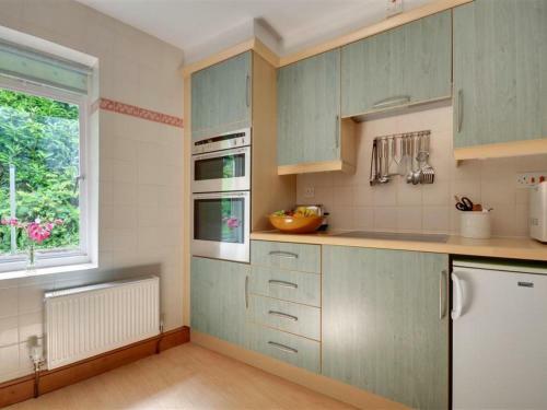 Holiday Home Gardeners Cottage