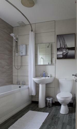 Hostal Ballycanal Moira- Guest House And Self-catering