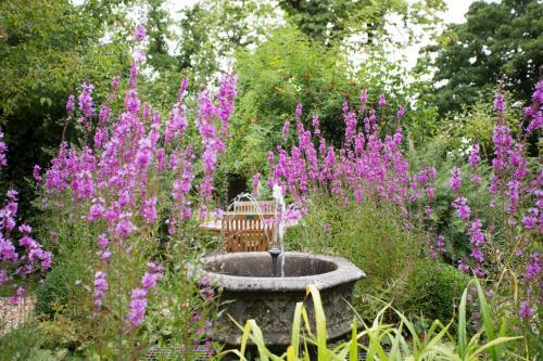 Morville Villa Sleeps 14 With Wifi
