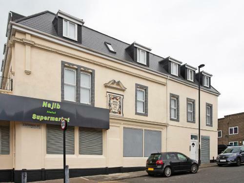Hotel Oyo The Benwell Apartments