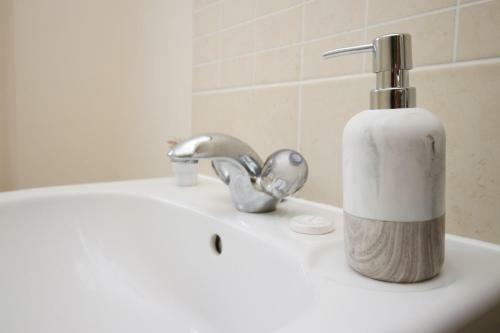 Alicia's Way By Staybc