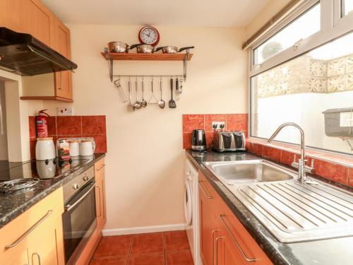Porth Beach House