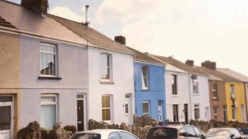Newton Road, Newton