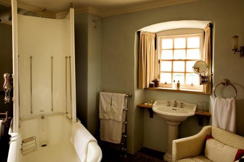 North Berwick Chateau Sleeps 16